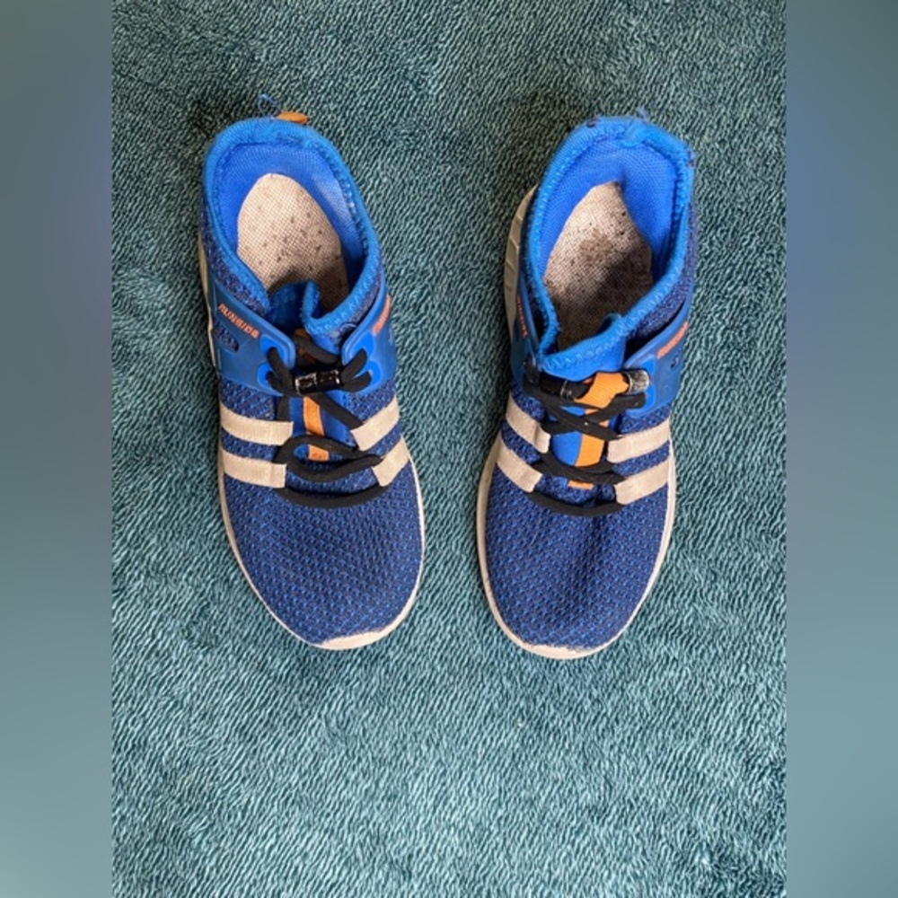 Runside - size 13 boys blue running tennis shoes - used condition see pics